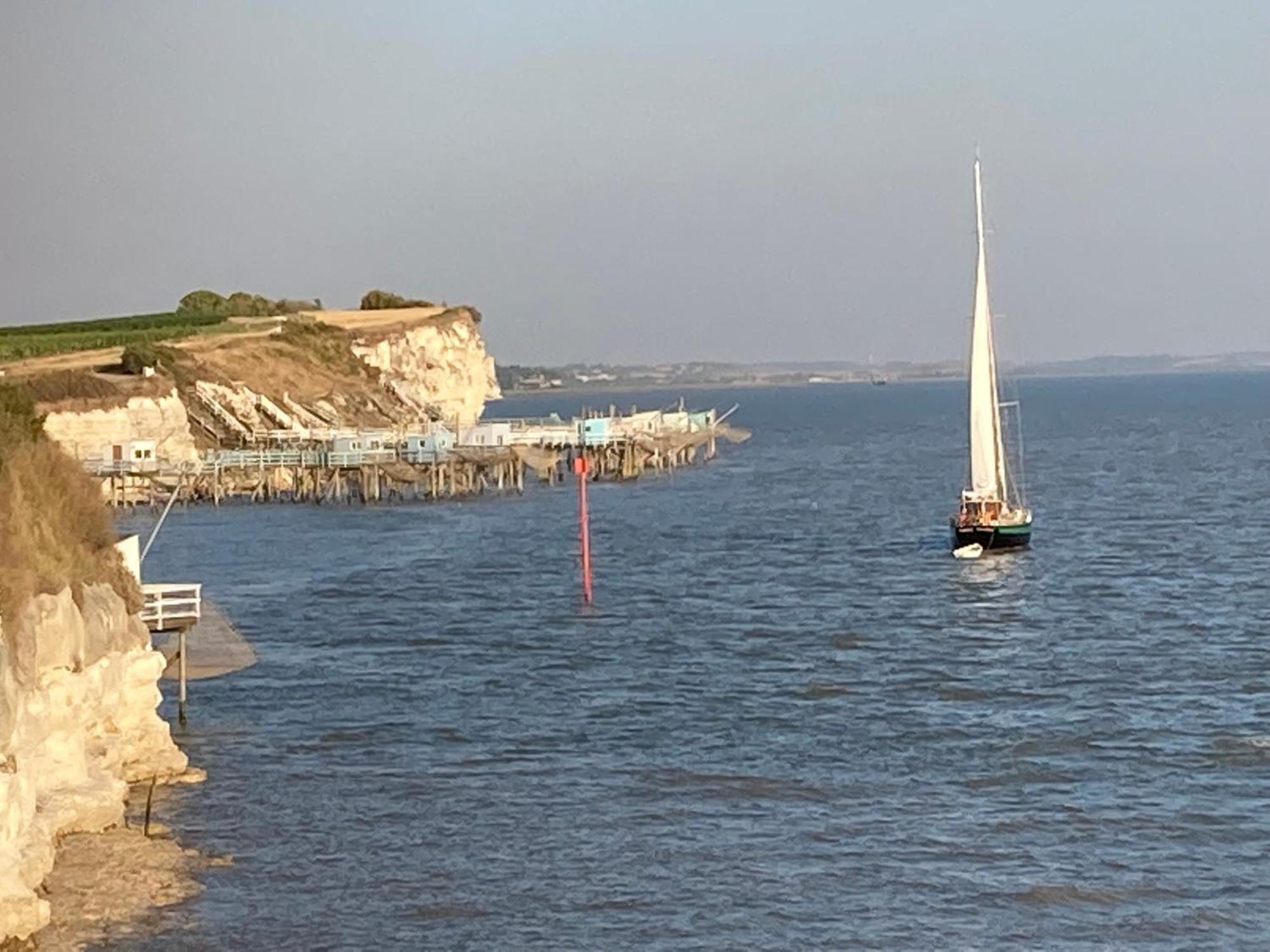A 2 Pas De La Plage De La Vallieres Saint-Georges-de-Didonne Exteriér fotografie